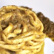 Scialatielli al finocchietto selvatico con arancia e alici di Cetara