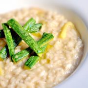 Risotto con mozzarella di bufala affumicata e zucchine